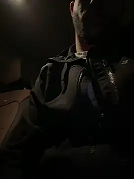 YJeromZCoxk online show from March 19, 12:26 am