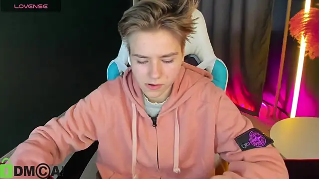 Jean Wilsons online show from March 20, 1:15 pm