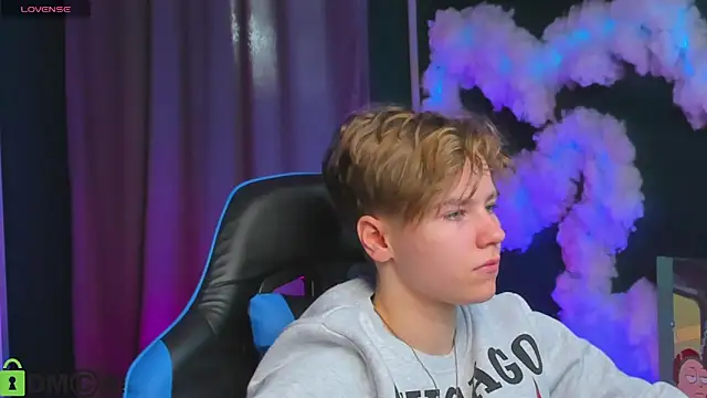 Jean Wilsons online show from October 14, 11:11 am