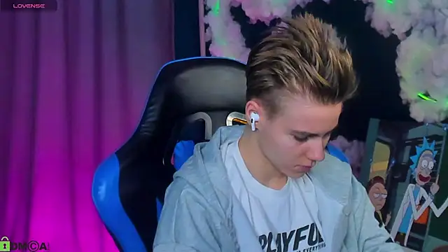 Jean Wilsons online show from February 10, 11:25 am