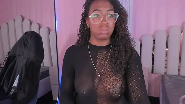 Qeen blackk online show from April 10, 8:57 pm