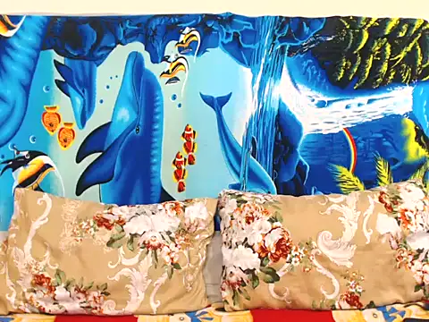 Snapshot of ChocolateClit chatting on October 10, 4:17 pm ChocolateClit online show from October 10, 4:17 pm