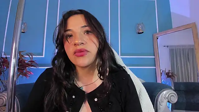 TaraTaylorr online show from September 11, 2:22 am