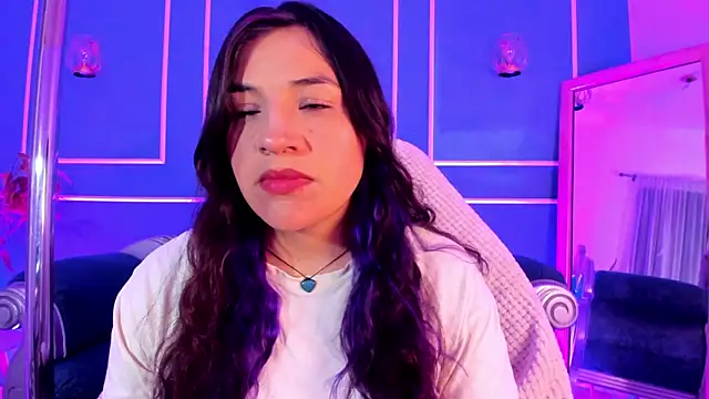 TaraTaylorr online show from December 22, 2:08 am