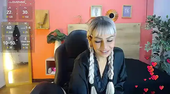 yessila parker online show from March 5, 5:40 am