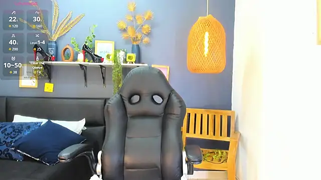 yessila parker online show from March 2, 9:38 am