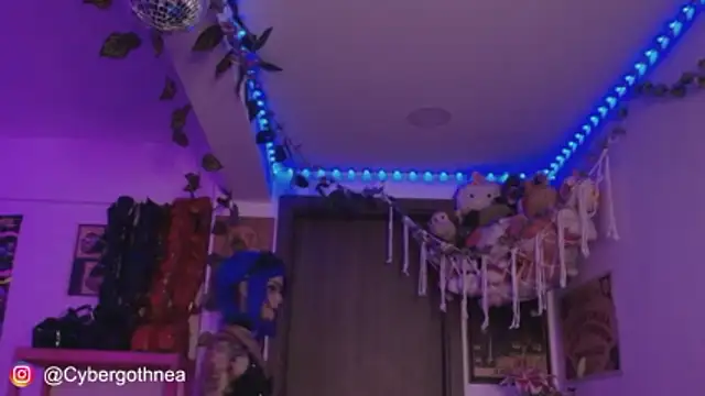  mollycrystal online show from March 24, 7:02 am