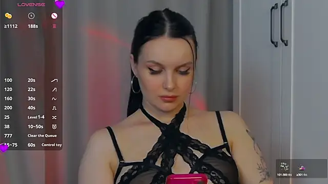 Snapshot of Miss_Vic chatting on March 8, 9:08 pm Miss Vic online show from March 8, 9:08 pm