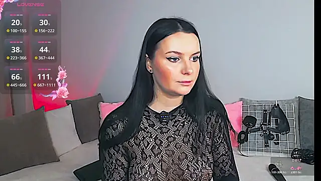 Miss Vic online show from March 8, 4:00 pm