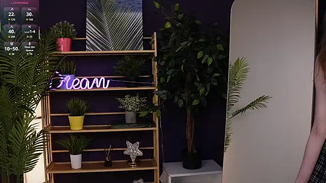 Snapshot of AmityDilley chatting on September 10, 1:22 pm AmityDilley online show from September 10, 1:22 pm