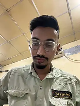 Snapshot of hypersexdriveboi chatting on February 28, 2:42 pm hypersexdriveboi online show from February 28, 2:42 pm