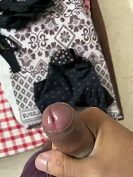 Snapshot of hypersexdriveboi chatting on March 2, 2:21 pm hypersexdriveboi online show from March 2, 2:21 pm