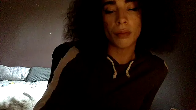 Naomishow33 online show from March 19, 5:06 pm