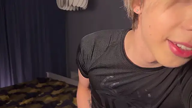 Snapshot of ciaoalex chatting on March 4, 6:07 pm ciaoalex online show from March 4, 6:07 pm