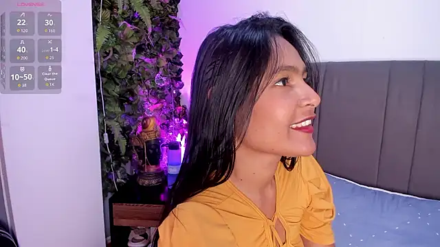 Fernanda liie  online show from March 3, 12:55 pm