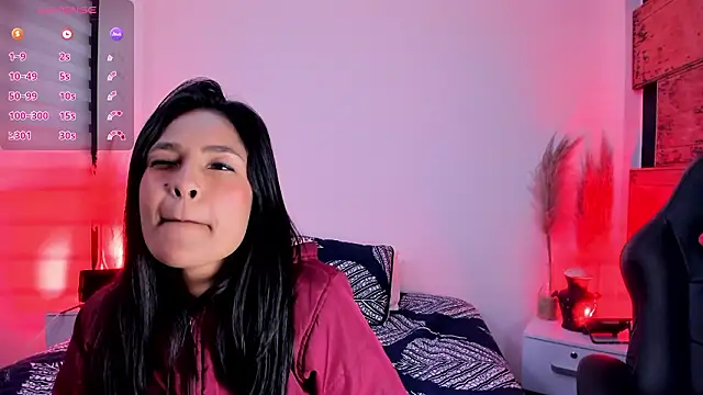 Fernanda liie  online show from March 18, 12:52 pm