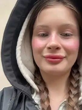 melicious  online show from March 5, 10:00 am