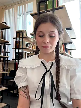 melicious  online show from September 30, 8:08 am