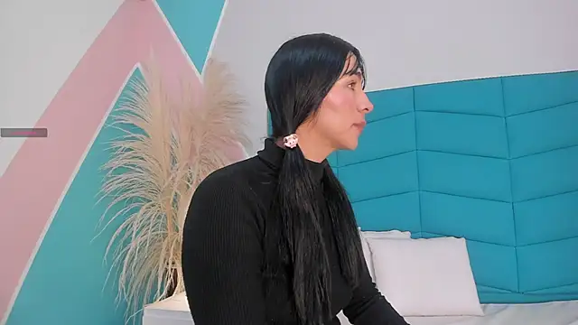 Emilly wilson  online show from December 4, 10:46 am