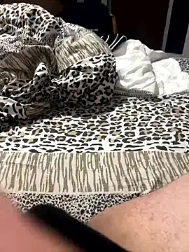 Snapshot of Mpampi chatting on November 18, 6:23 pm Mpampi online show from November 18, 6:23 pm