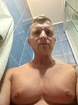 RomeoMalcolm online show from January 15, 2:54 pm