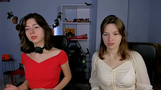 helli belli online show from November 1, 8:11 pm