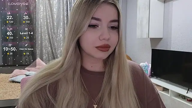 maaaay20 online show from March 7, 1:53 am