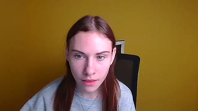 Snapshot of Fiona_Night chatting on March 4, 12:12 pm Fiona Night online show from March 4, 12:12 pm