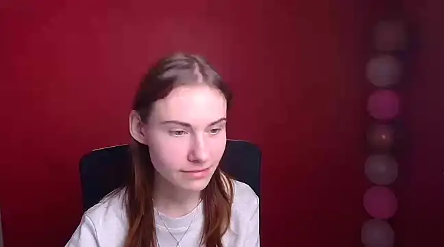 Snapshot of Fiona_Night chatting on March 5, 12:11 pm Fiona Night online show from March 5, 12:11 pm