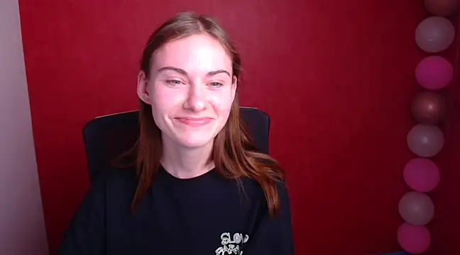 Snapshot of Fiona_Night chatting on March 7, 3:18 pm Fiona Night online show from March 7, 3:18 pm