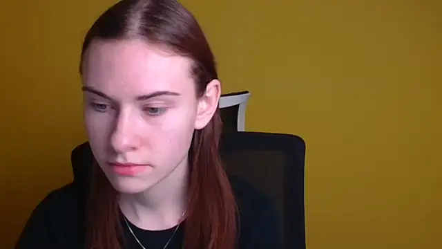 Snapshot of Fiona_Night chatting on March 8, 9:51 pm Fiona Night online show from March 8, 9:51 pm