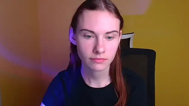 Snapshot of Fiona_Night chatting on March 9, 12:53 am Fiona Night online show from March 9, 12:53 am