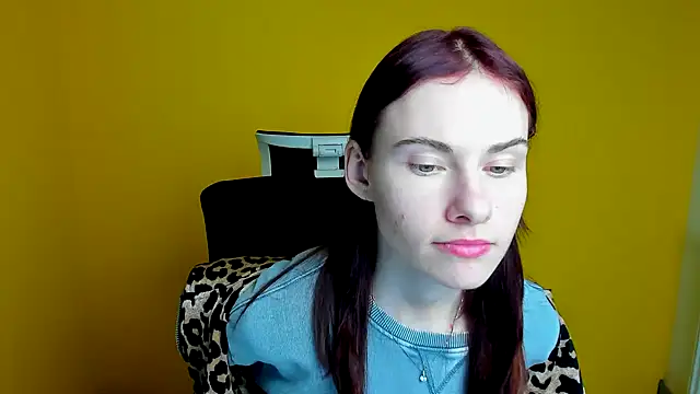 Snapshot of Fiona_Night chatting on March 15, 6:21 pm Fiona Night online show from March 15, 6:21 pm