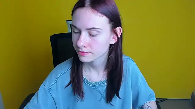 Snapshot of Fiona_Night chatting on March 21, 12:29 am Fiona Night online show from March 21, 12:29 am