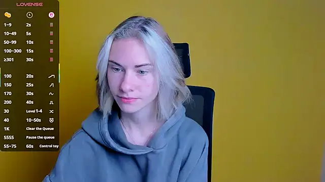 Snapshot of Fiona_Night chatting on September 20, 5:19 am Fiona Night online show from September 20, 5:19 am