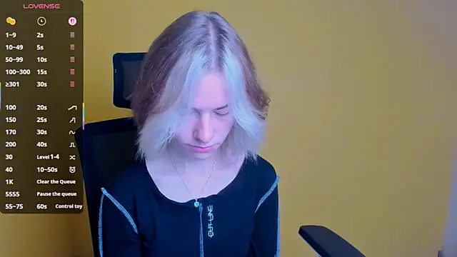 Snapshot of Fiona_Night chatting on September 21, 5:09 am Fiona Night online show from September 21, 5:09 am