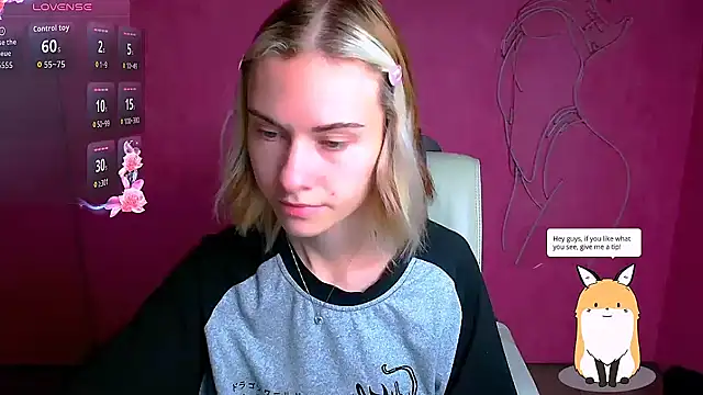 Snapshot of Fiona_Night chatting on October 6, 5:16 am Fiona Night online show from October 6, 5:16 am