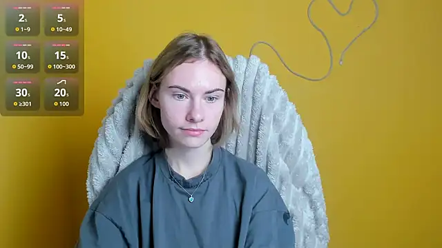 Snapshot of Fiona_Night chatting on November 30, 6:17 am Fiona Night online show from November 30, 6:17 am