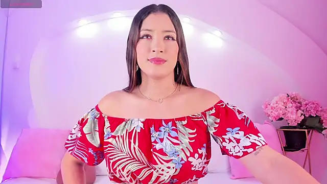 ValeriMilton online show from October 23, 7:45 pm