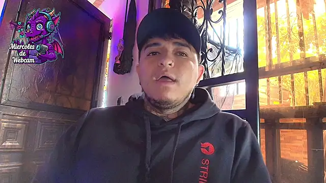 Strip Classes Col online show from October 1, 3:18 pm