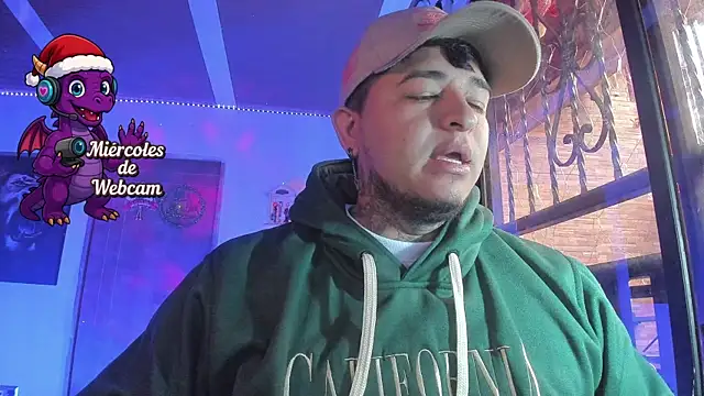 Strip Classes Col online show from December 17, 3:07 pm