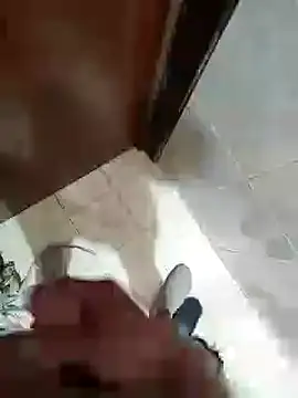 Snapshot of enoc369 chatting on November 11, 3:39 am enoc369 online show from November 11, 3:39 am