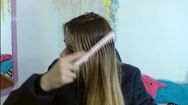 hannah 026 online show from November 6, 10:27 am