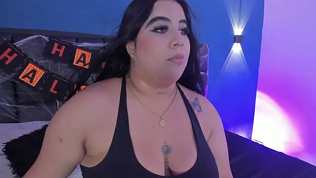 DANESKA HILLER online show from October 20, 7:25 pm