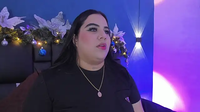 DANESKA HILLER online show from December 22, 7:55 pm