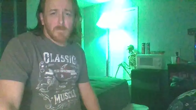 Snapshot of SpnzTnT chatting on September 14, 8:08 pm SpnzTnT online show from September 14, 8:08 pm