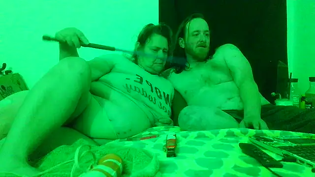 SpnzTnT online show from March 14, 4:18 am