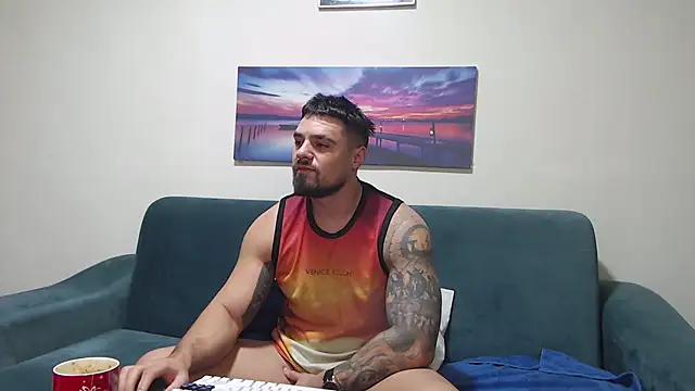 Tiberius hunk online show from December 2, 7:03 am