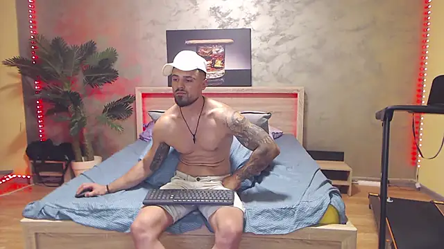 Tiberius hunk online show from July 7, 7:23 am