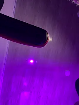 sofia 23x online show from December 5, 7:54 pm